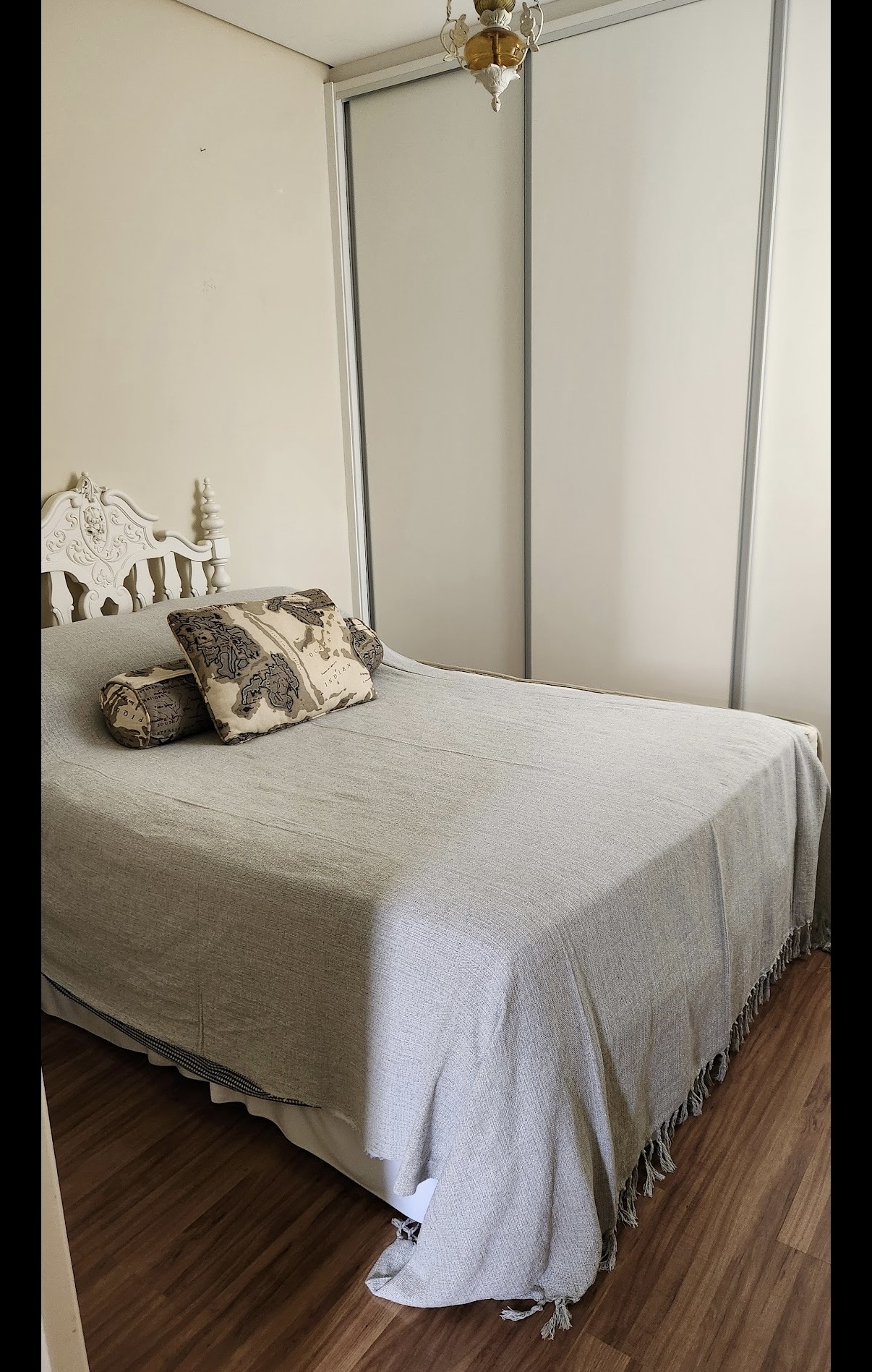 Sala de estar apartamento à venda em Green Tambore, Alphaville, Santana de Parnaíba — 2 suítes, 110 m² — imagem 2 de 4