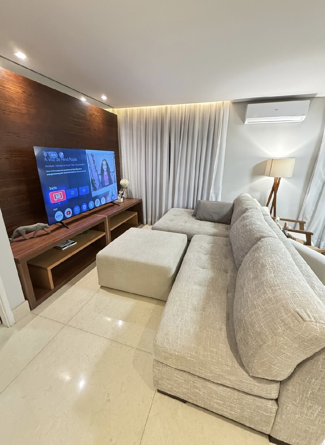 Cozinha e área gourmet apartamento para alugar em Ghaia Tambore, Alphaville, Santana de Parnaíba — 3 suítes, 158 m² — imagem 3 de 5