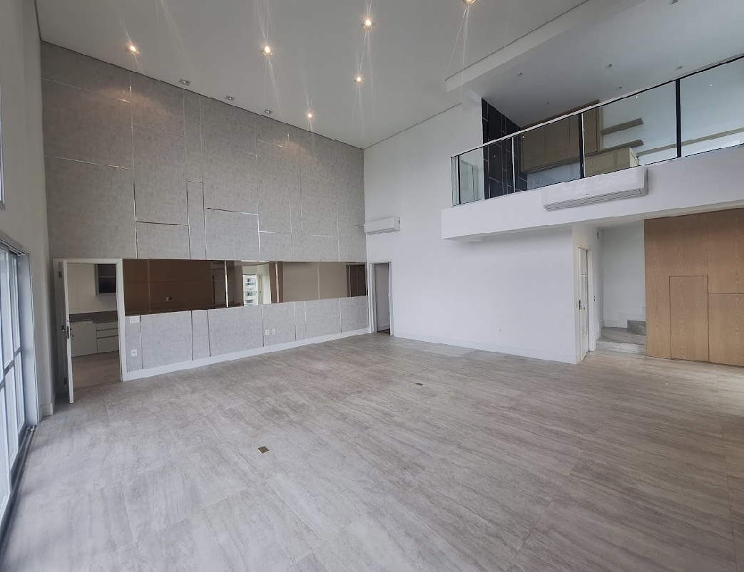 Cozinha e área gourmet apartamento para alugar em The Lake Alphaville, Alphaville, Barueri — 3 suítes, 388 m² — imagem 3 de 10