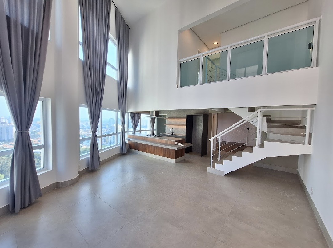 Sala de estar apartamento para alugar em One Gramercy, Alphaville, Barueri — 1 suíte, 123 m² — imagem 2 de 5