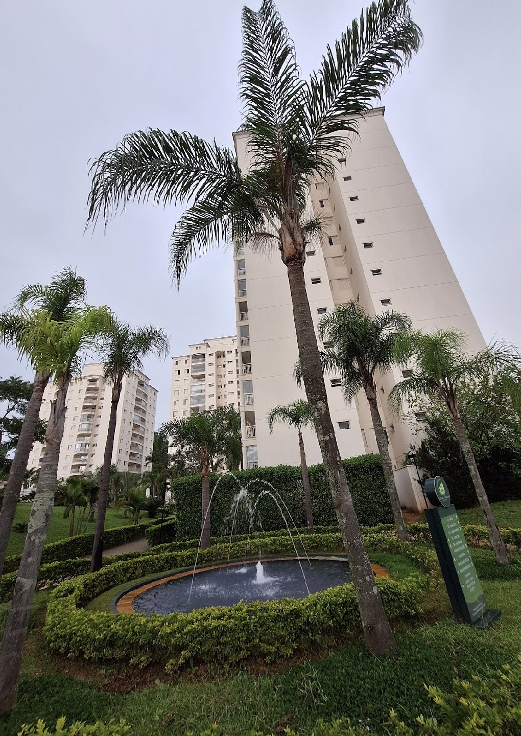 Fachada apartamento à venda em Green Tambore, Alphaville, Santana de Parnaíba — 1 suíte — imagem 1 de 8