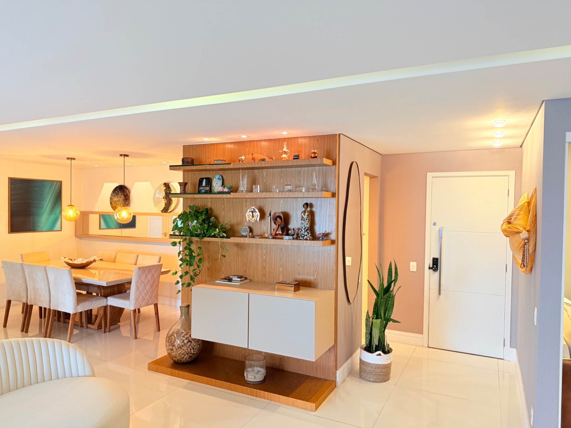 Cozinha e área gourmet apartamento à venda em Eredita, Alphaville, Santana de Parnaíba — 3 suítes, 202 m² — imagem 3 de 31