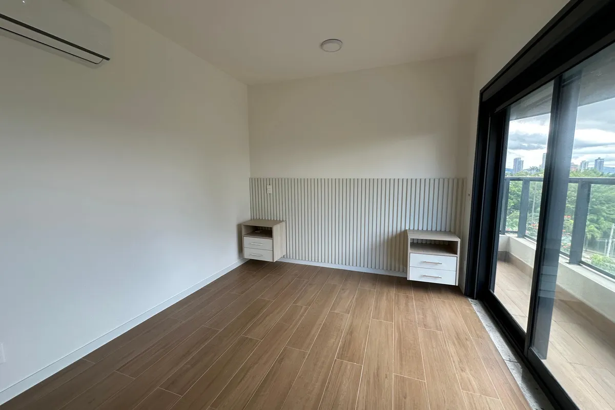 Área de convivência apartamento à venda em Oka Mamore, Alphaville, Barueri — 2 suítes — imagem 6 de 8