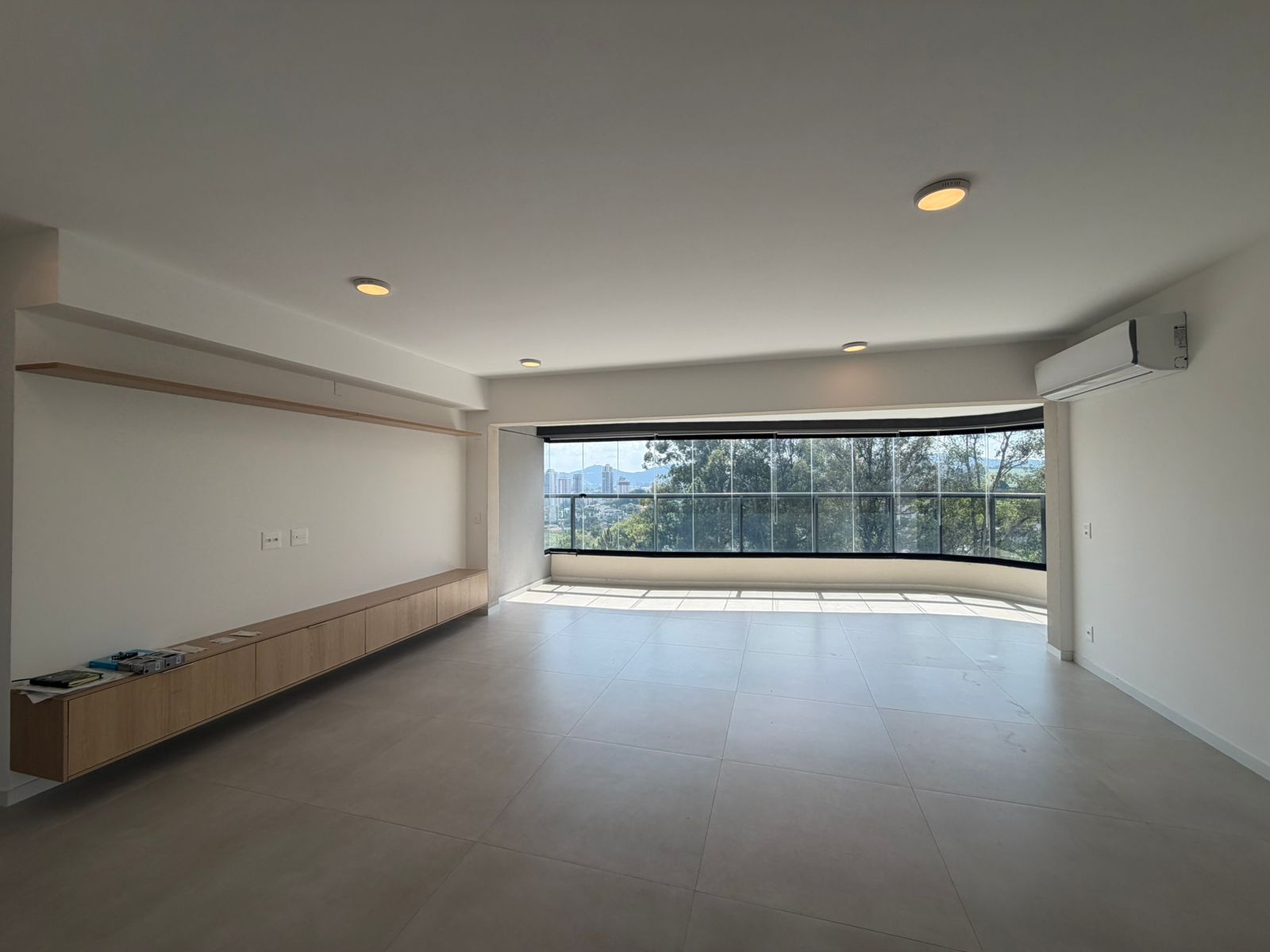Fachada apartamento à venda em Oka Mamore, Alphaville, Barueri — 2 suítes — imagem 1 de 9