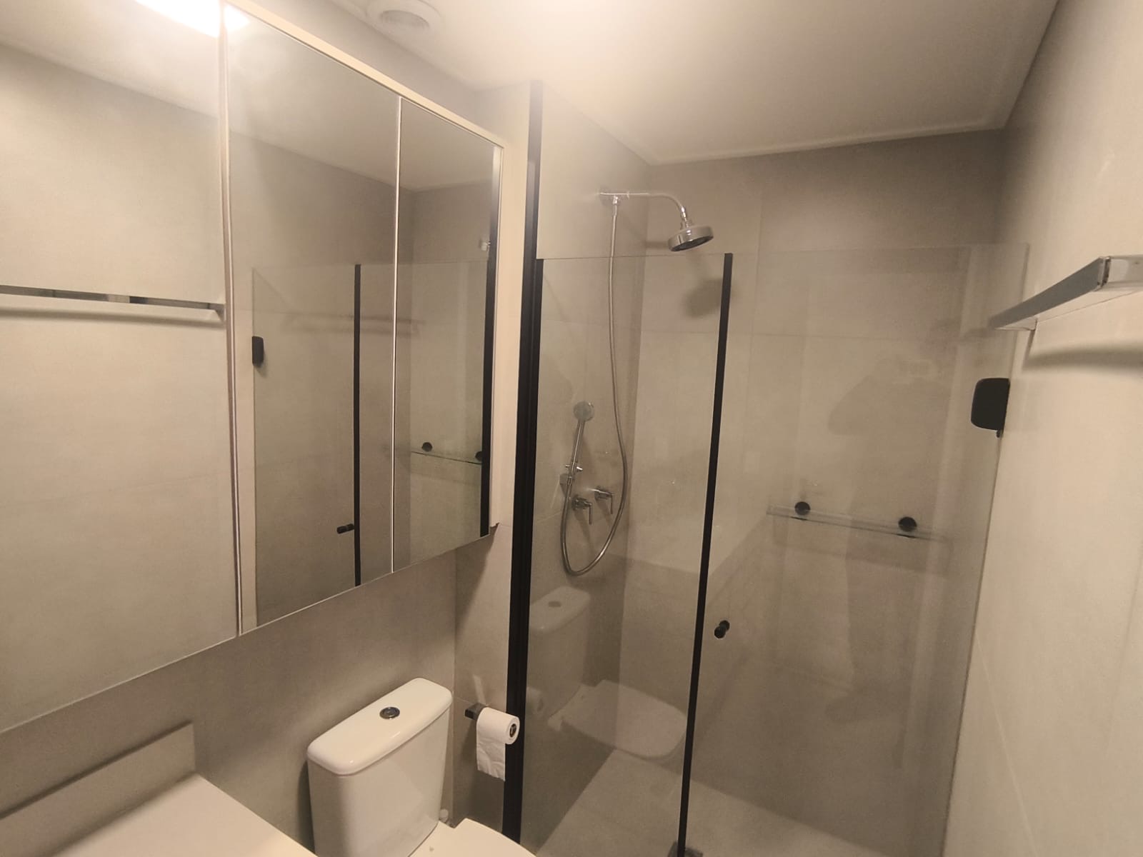 Sala de estar apartamento à venda ou para alugar em Soul , Alphaville, Barueri — 1 suíte, 53 m² — imagem 2 de 9