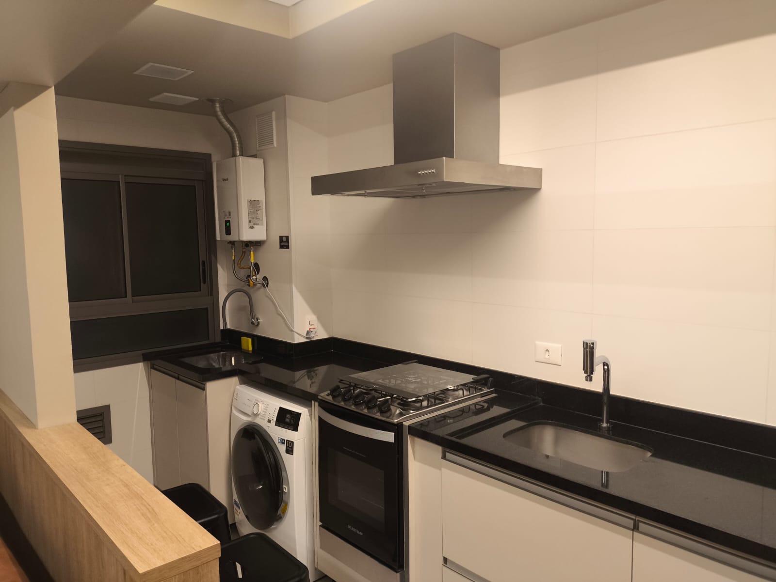 Suíte principal apartamento à venda ou para alugar em Soul , Alphaville, Barueri — 1 suíte, 53 m² — imagem 4 de 9