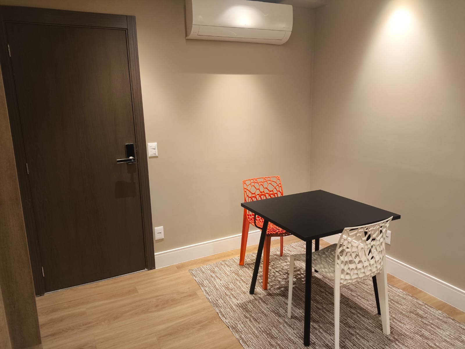 Área de convivência apartamento à venda ou para alugar em Soul , Alphaville, Barueri — 1 suíte, 53 m² — imagem 6 de 9