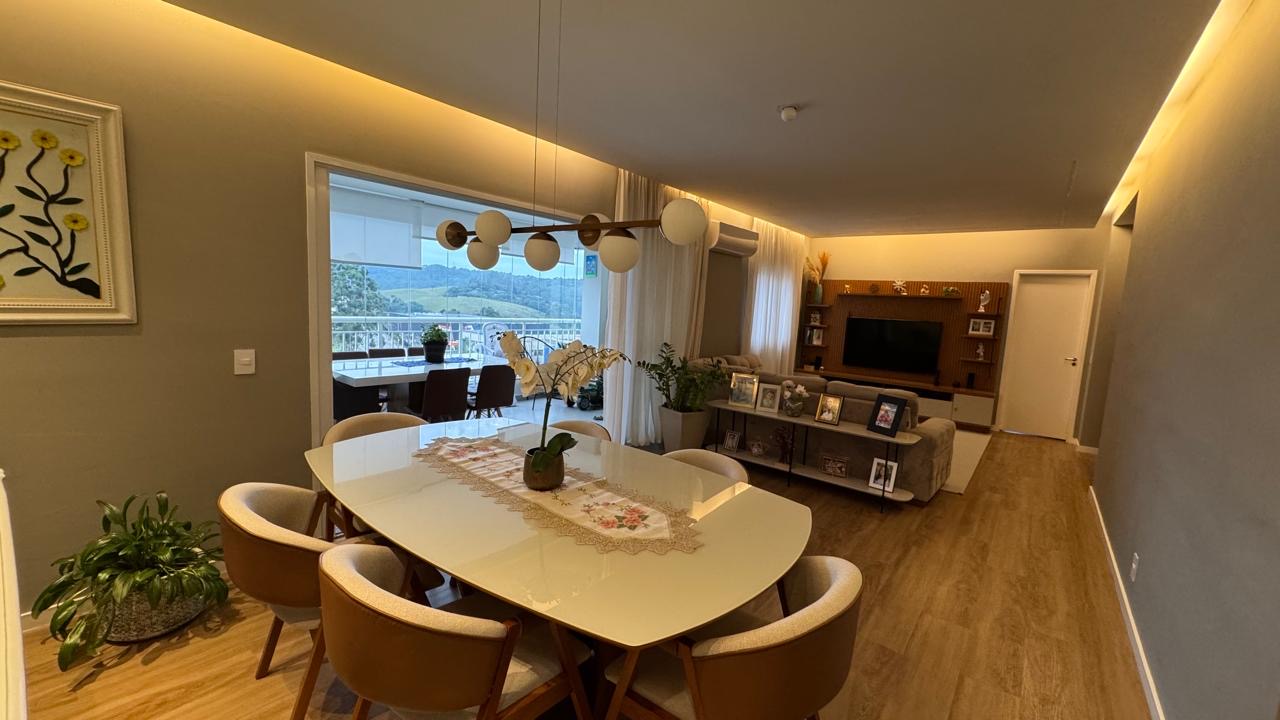 Cozinha e área gourmet apartamento à venda em Ghaia Tambore, Alphaville, Santana de Parnaíba — 1 suíte, 132 m² — imagem 3 de 13