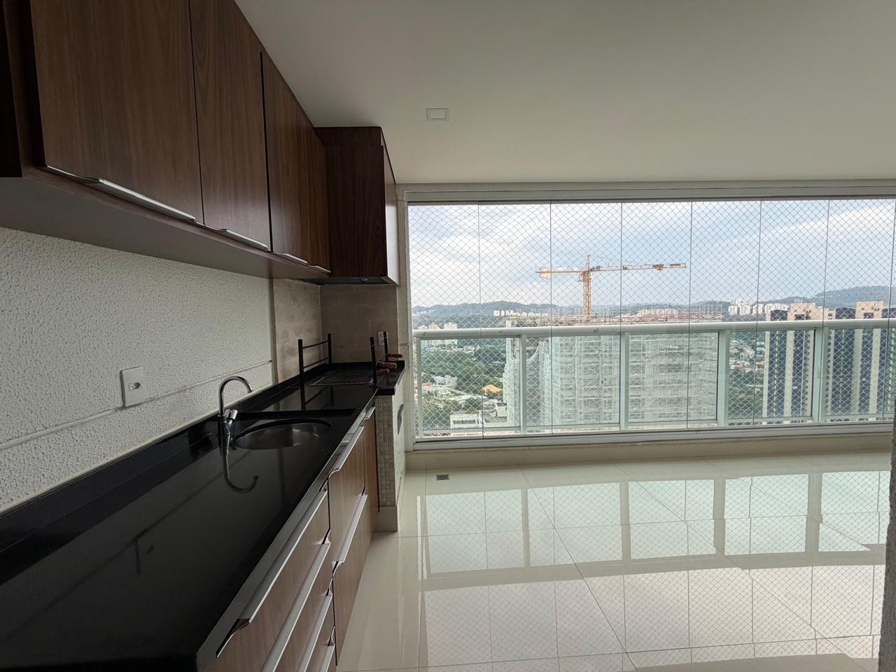Suíte principal apartamento para alugar em Condominio Splendore, Alphaville, Barueri — 4 dormitórios, 232 m² — imagem 4 de 19