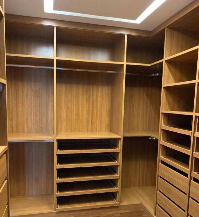 Suíte principal apartamento para alugar em Essencia Alphaville, Alphaville, Barueri — 3 dormitórios, 212 m² — imagem 4 de 8