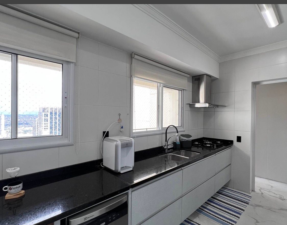Suíte principal apartamento à venda em Essencia Alphaville, Alphaville, Barueri — 3 suítes, 212 m² — imagem 4 de 22