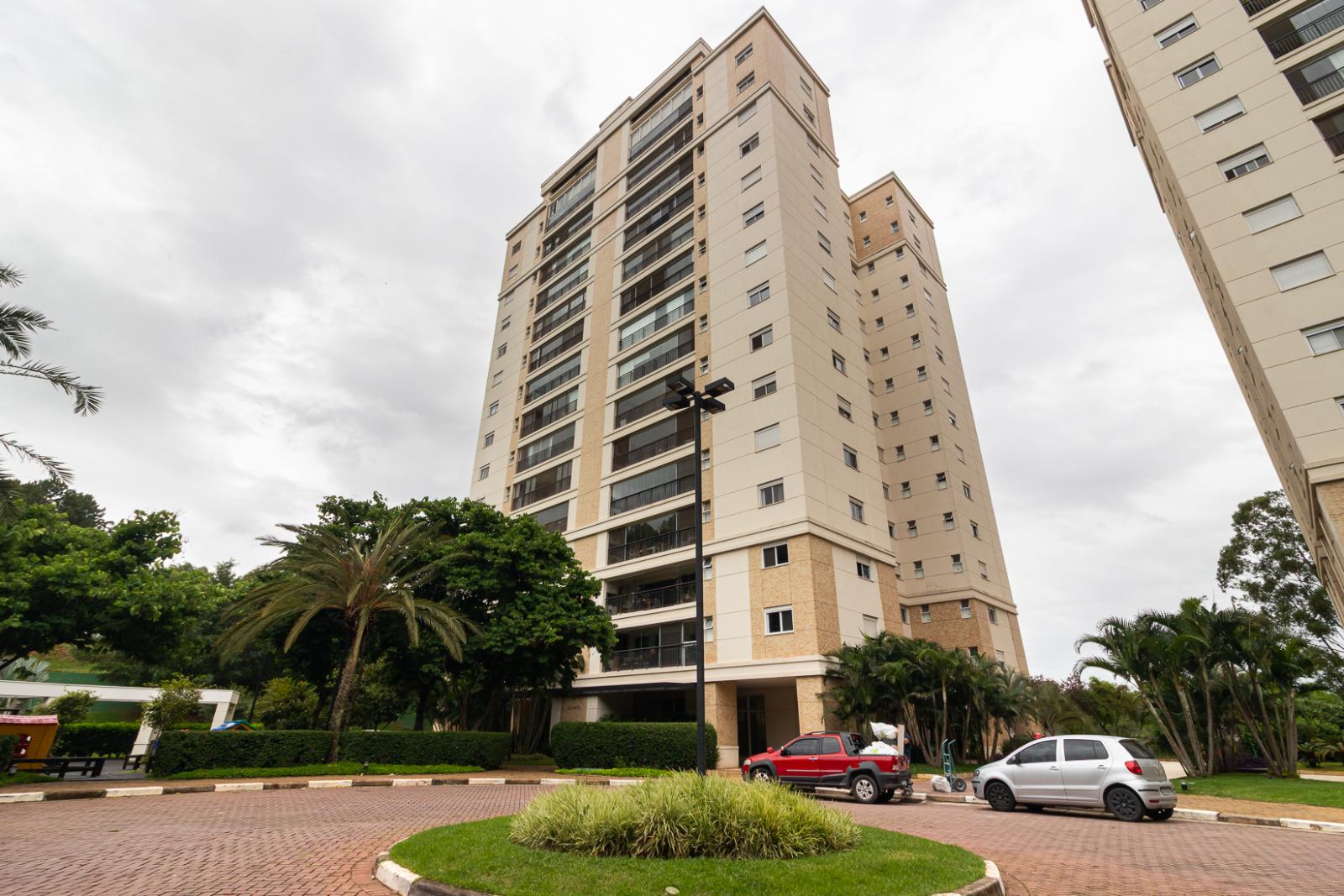 Sala de estar apartamento à venda em Alpha Vita, Alphaville, Santana de Parnaíba — 2 suítes, 144 m² — imagem 2 de 43