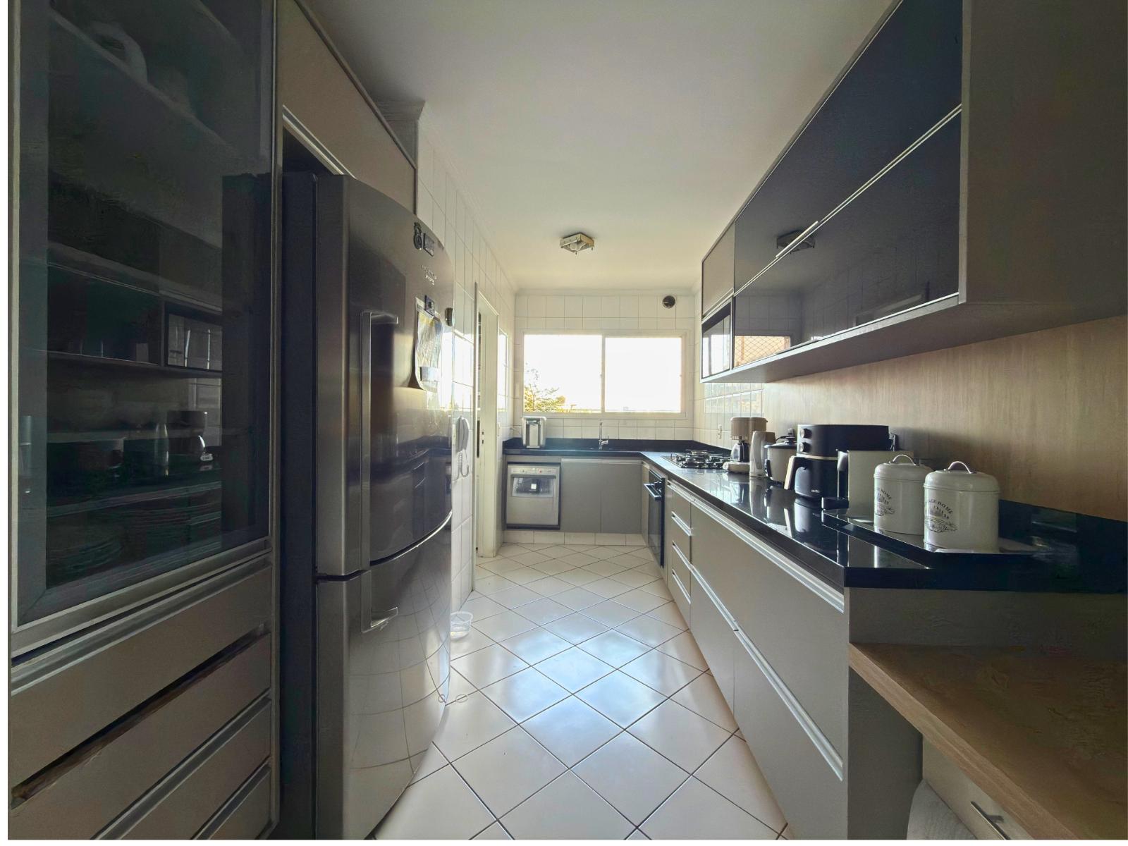 Área de convivência apartamento à venda em Edificio mont blanc, Alphaville, Barueri — 3 suítes, 165 m² — imagem 6 de 18