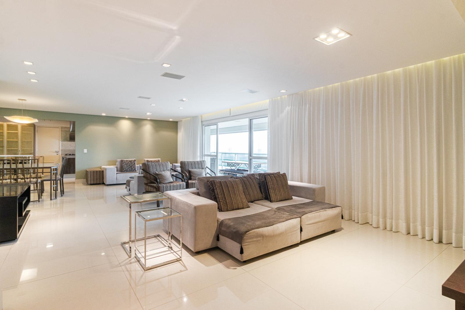 Fachada apartamento à venda ou para alugar em Eredita, Alphaville, Santana de Parnaíba — 3 suítes, 202 m² — imagem 1 de 28