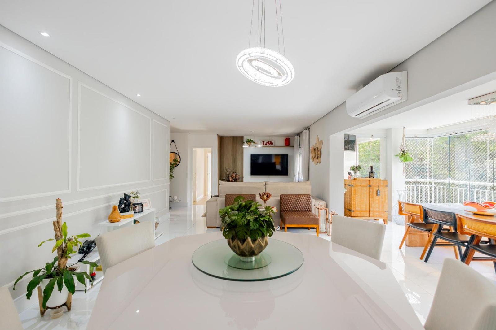 Suíte principal apartamento à venda em Ghaia Tambore, Alphaville, Santana de Parnaíba — 3 suítes, 158 m² — imagem 4 de 18