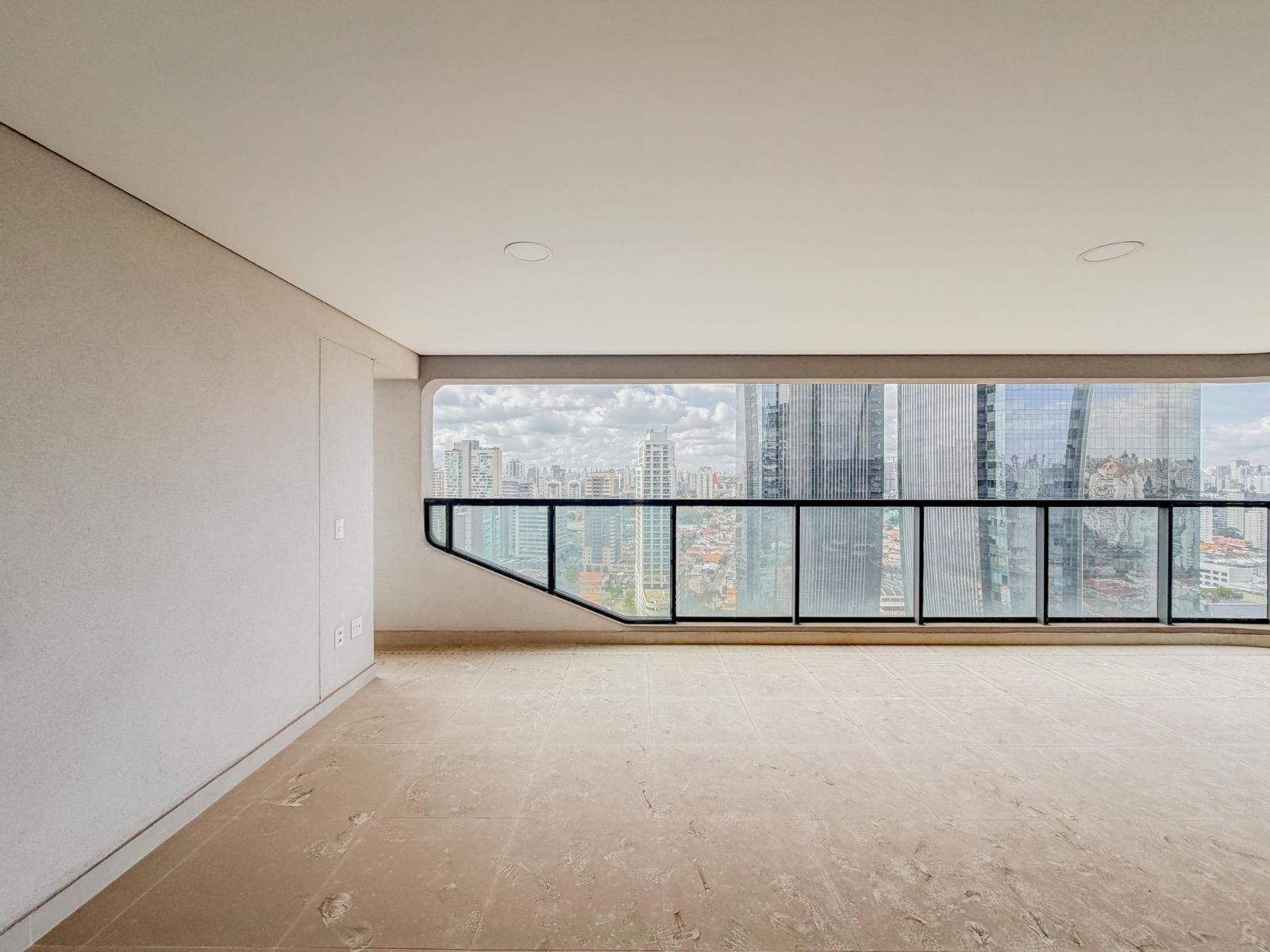 Suíte principal apartamento à venda em Chácara Santo Antônio, São Paulo — 4 suítes, 227 m² — imagem 4 de 15