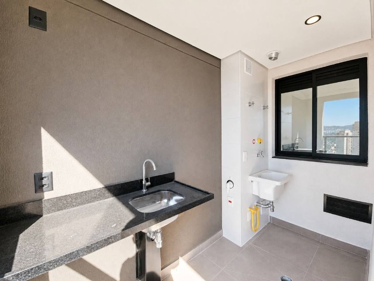 Suíte principal apartamento à venda em Gran Alphaville, Alphaville, Barueri — 2 suítes, 86 m² — imagem 4 de 20