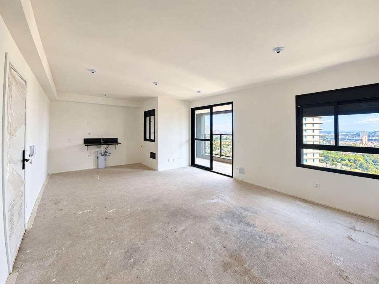 Suíte principal apartamento à venda em Gran Alphaville, Alphaville, Barueri — 2 suítes, 86 m² — imagem 4 de 20