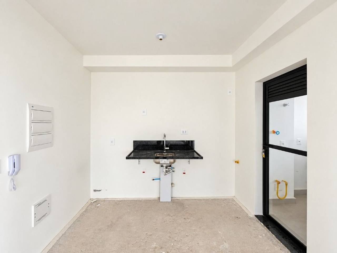 Área de convivência apartamento à venda em Gran Alphaville, Alphaville, Barueri — 2 suítes, 111 m² — imagem 6 de 20