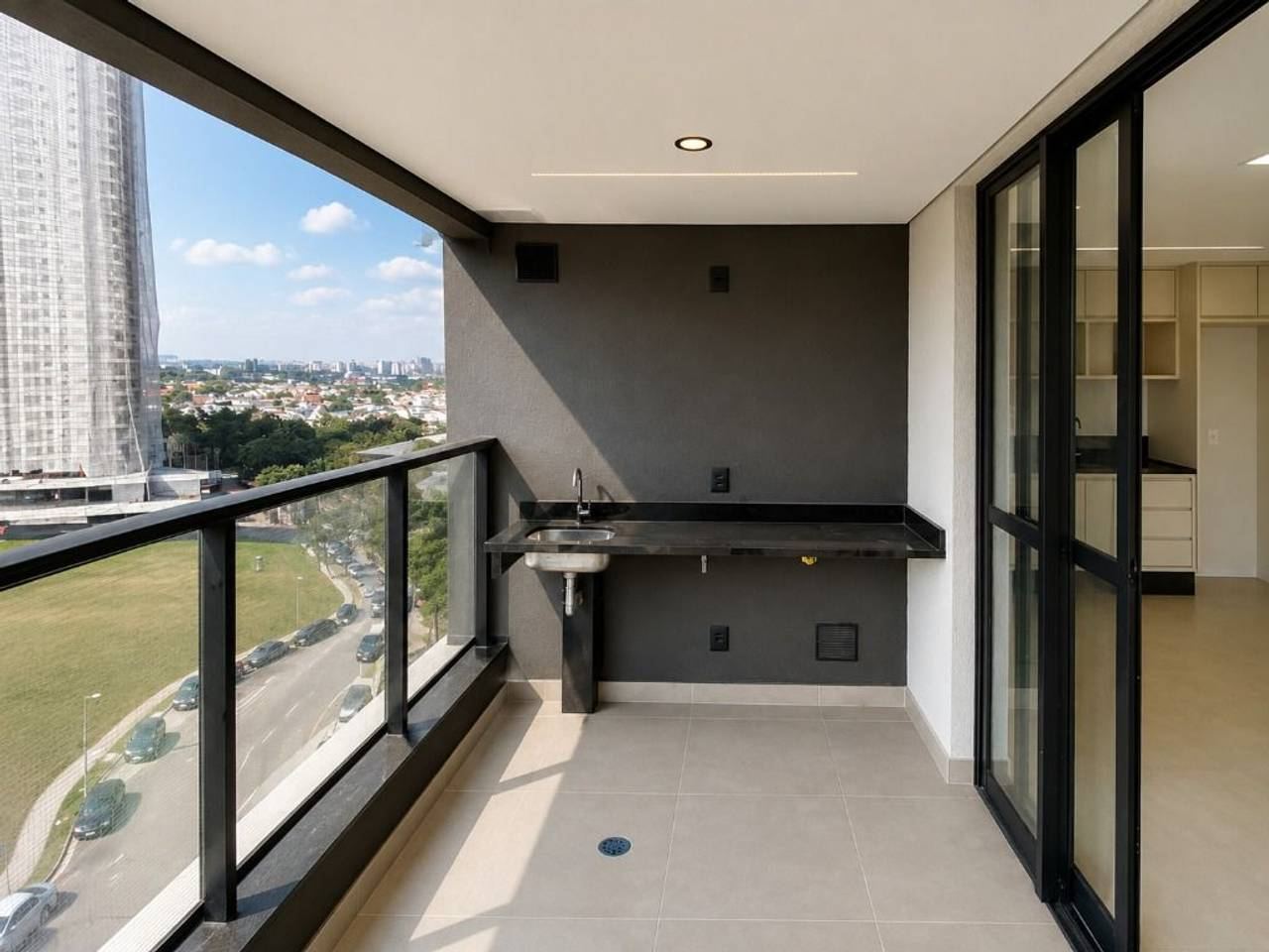 Cozinha e área gourmet apartamento à venda em Gran Alphaville, Alphaville, Barueri — 2 suítes, 111 m² — imagem 3 de 20