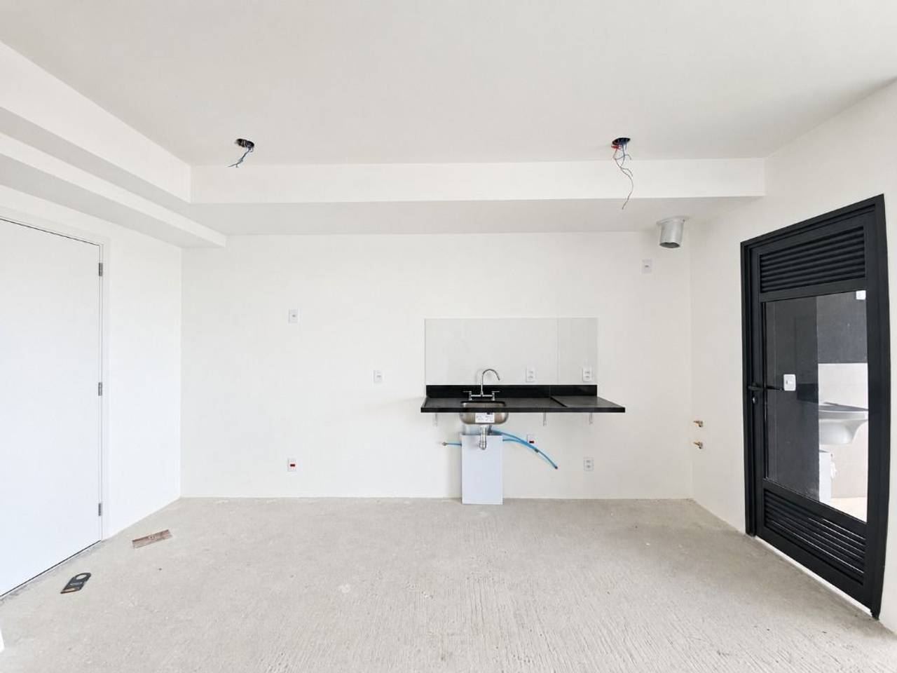 Área de convivência apartamento à venda em  Infinity Alphaville, Alphaville, Barueri — 1 suíte, 110 m² — imagem 6 de 20