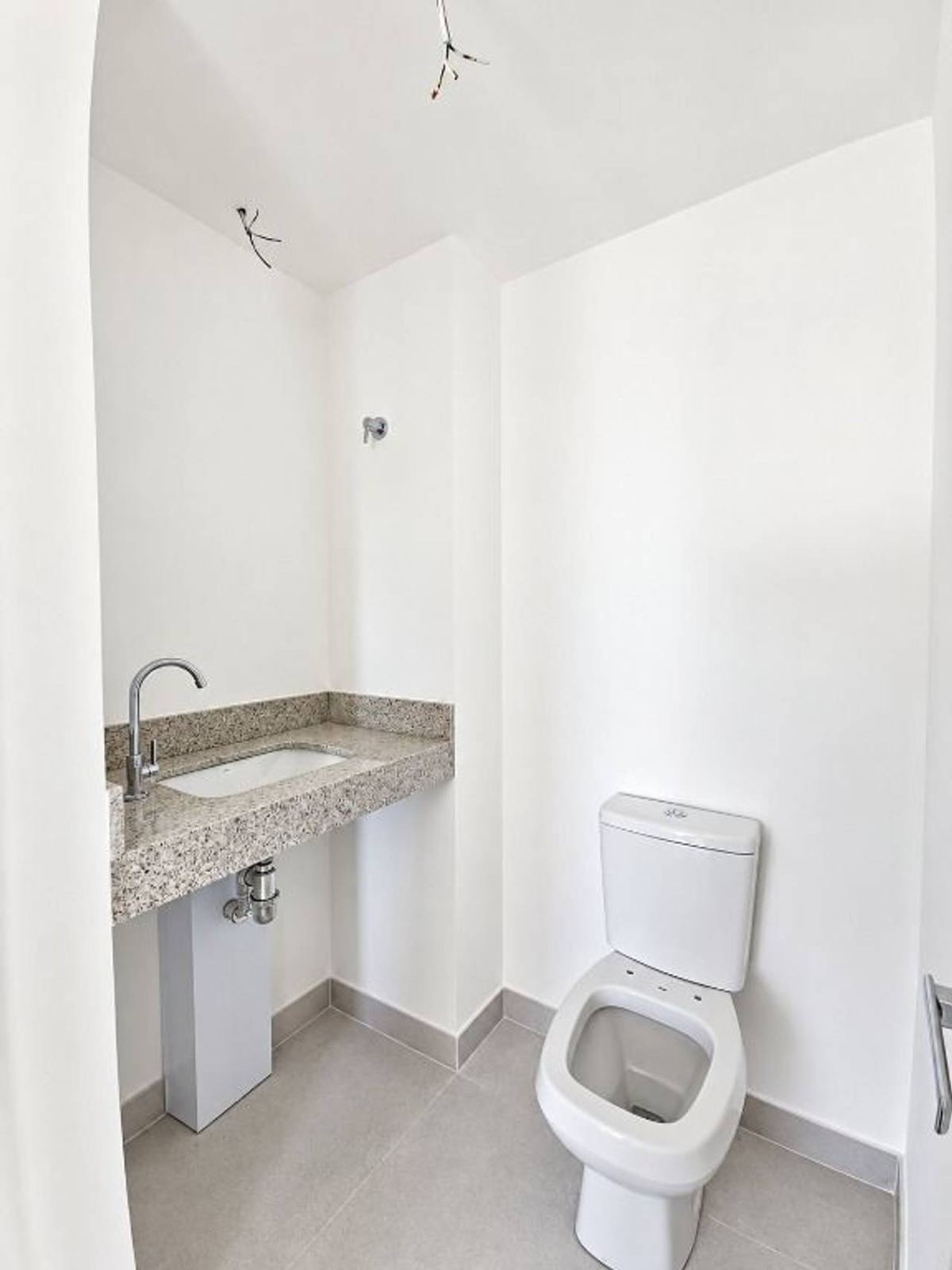 Área de convivência apartamento à venda em  Infinity Alphaville, Alphaville, Barueri — 1 suíte, 110 m² — imagem 6 de 20