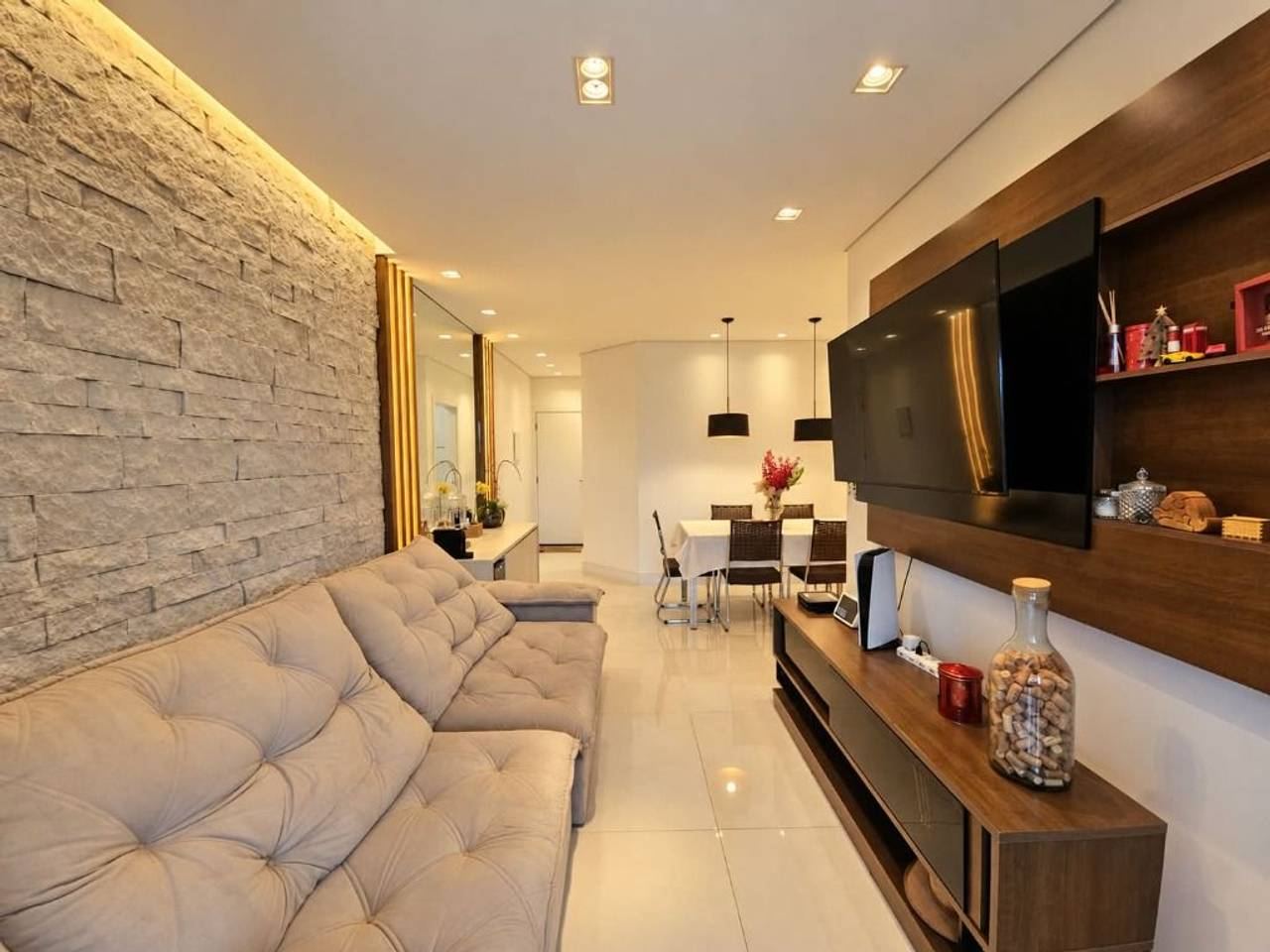 Sala de estar apartamento à venda em Alphalife, Alphaville, Barueri — 1 suíte, 87 m² — imagem 2 de 20