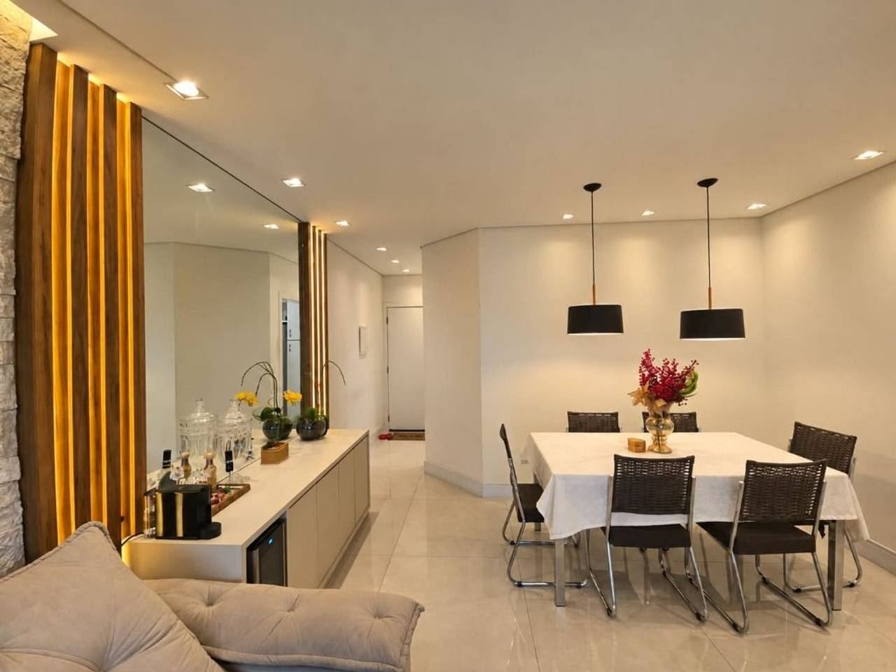 Suíte principal apartamento à venda em Alphalife, Alphaville, Barueri — 1 suíte, 87 m² — imagem 4 de 20
