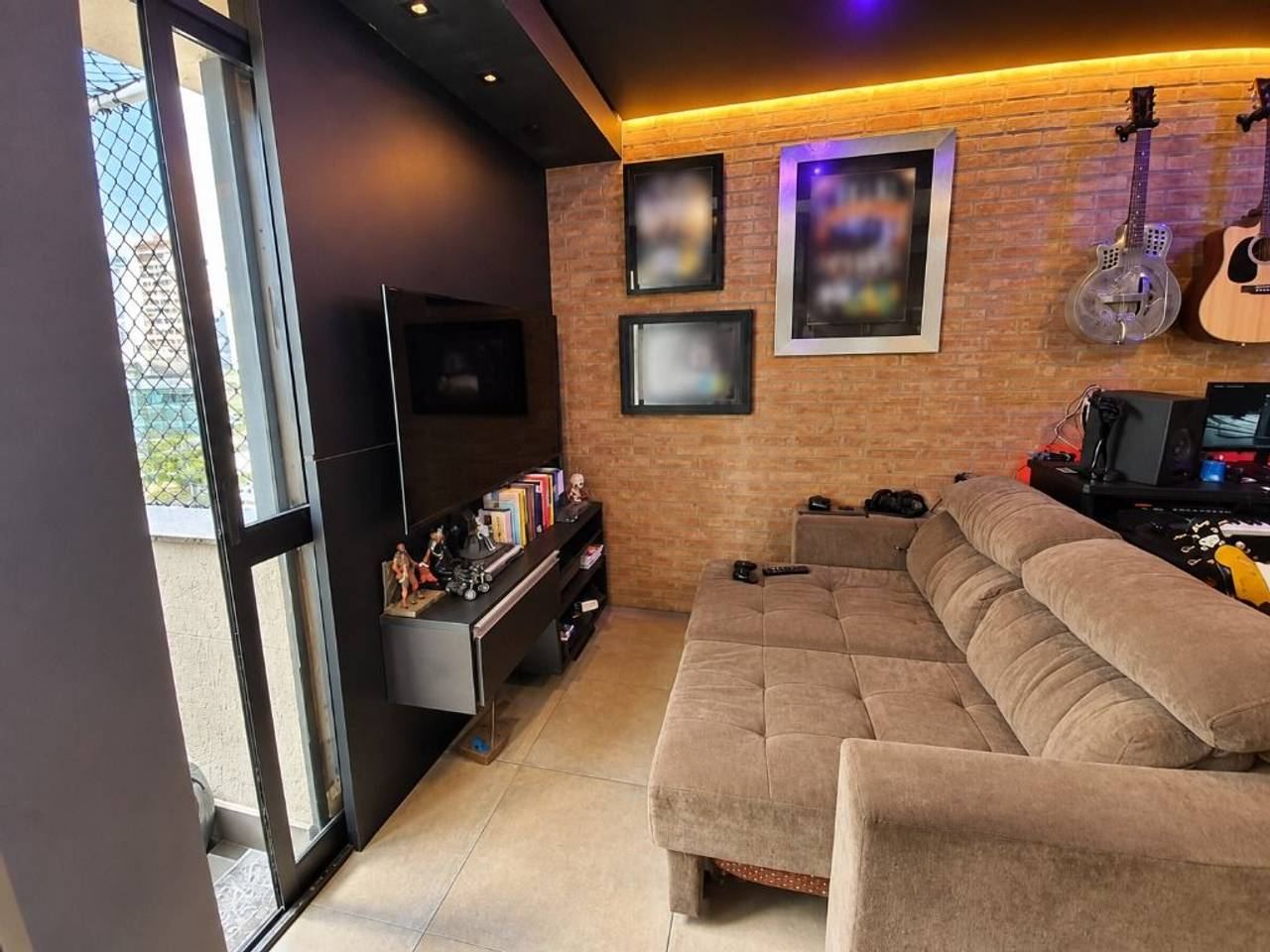 Sala de estar apartamento à venda em Duplex House, Alphaville, Barueri — 1 suíte, 67 m² — imagem 2 de 15