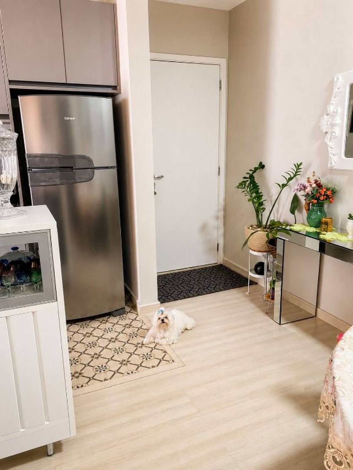 Sala de estar apartamento à venda em Life Park Alphaville, Green Valley, Barueri — 1 suíte, 63 m² — imagem 2 de 20
