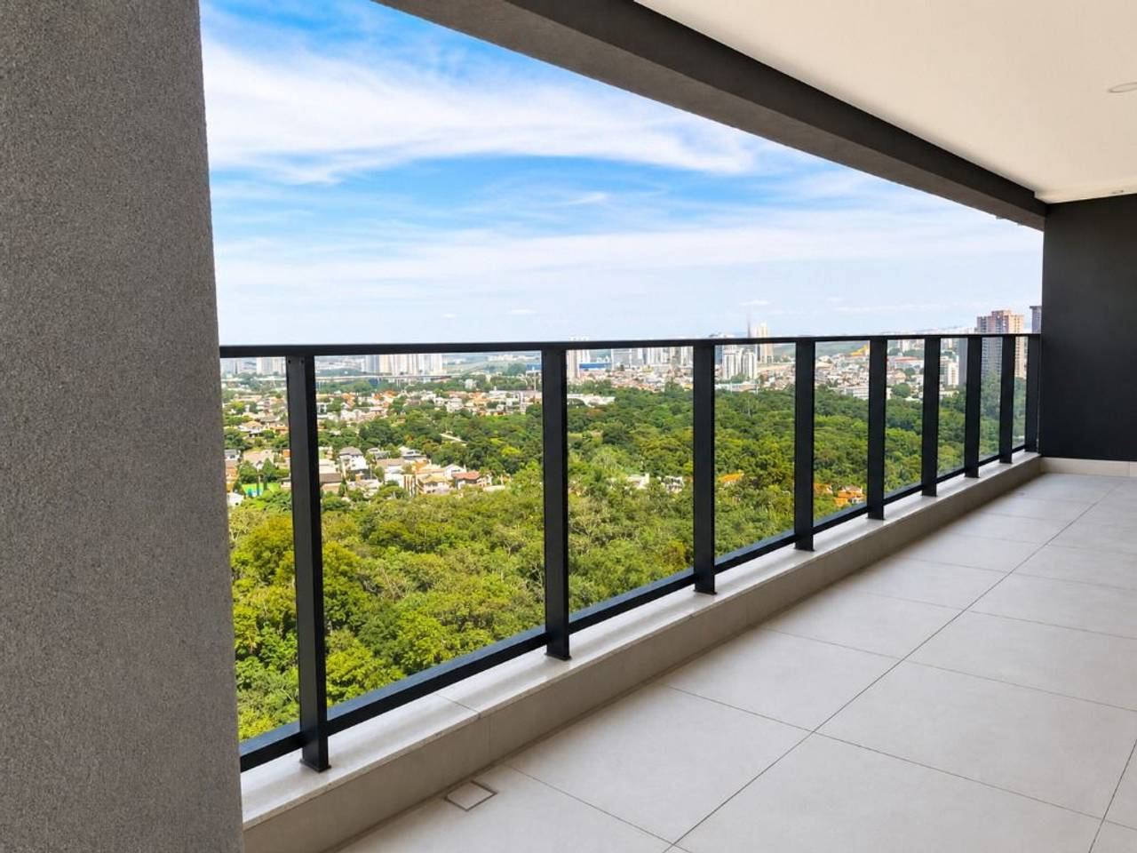 Cozinha e área gourmet apartamento à venda em  Infinity Alphaville, Alphaville, Barueri — 4 suítes, 218 m² — imagem 3 de 20
