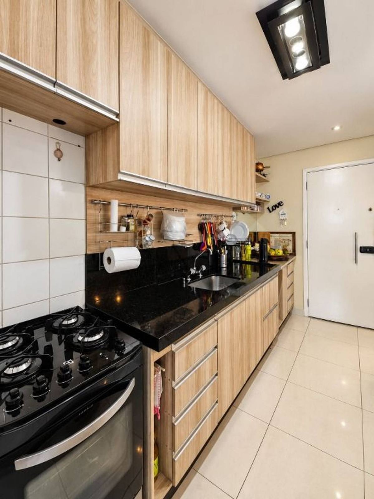 Área de convivência apartamento à venda em Alpha Vita, Alphaville, Santana de Parnaíba — 2 suítes, 110 m² — imagem 6 de 18