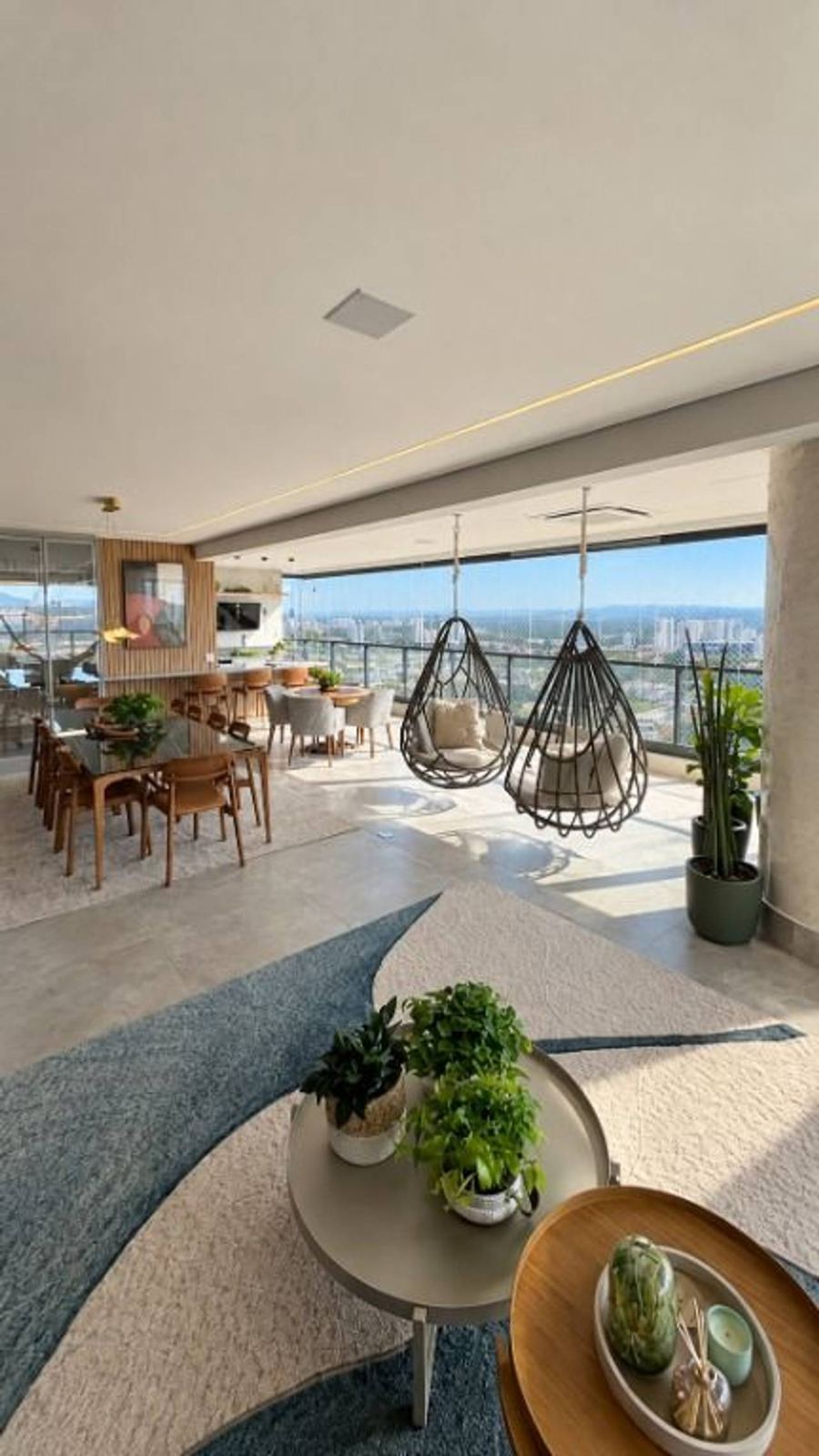 Cozinha e área gourmet apartamento à venda em Canvas Alphaville, Alphaville, Barueri — 3 suítes, 344 m² — imagem 3 de 20