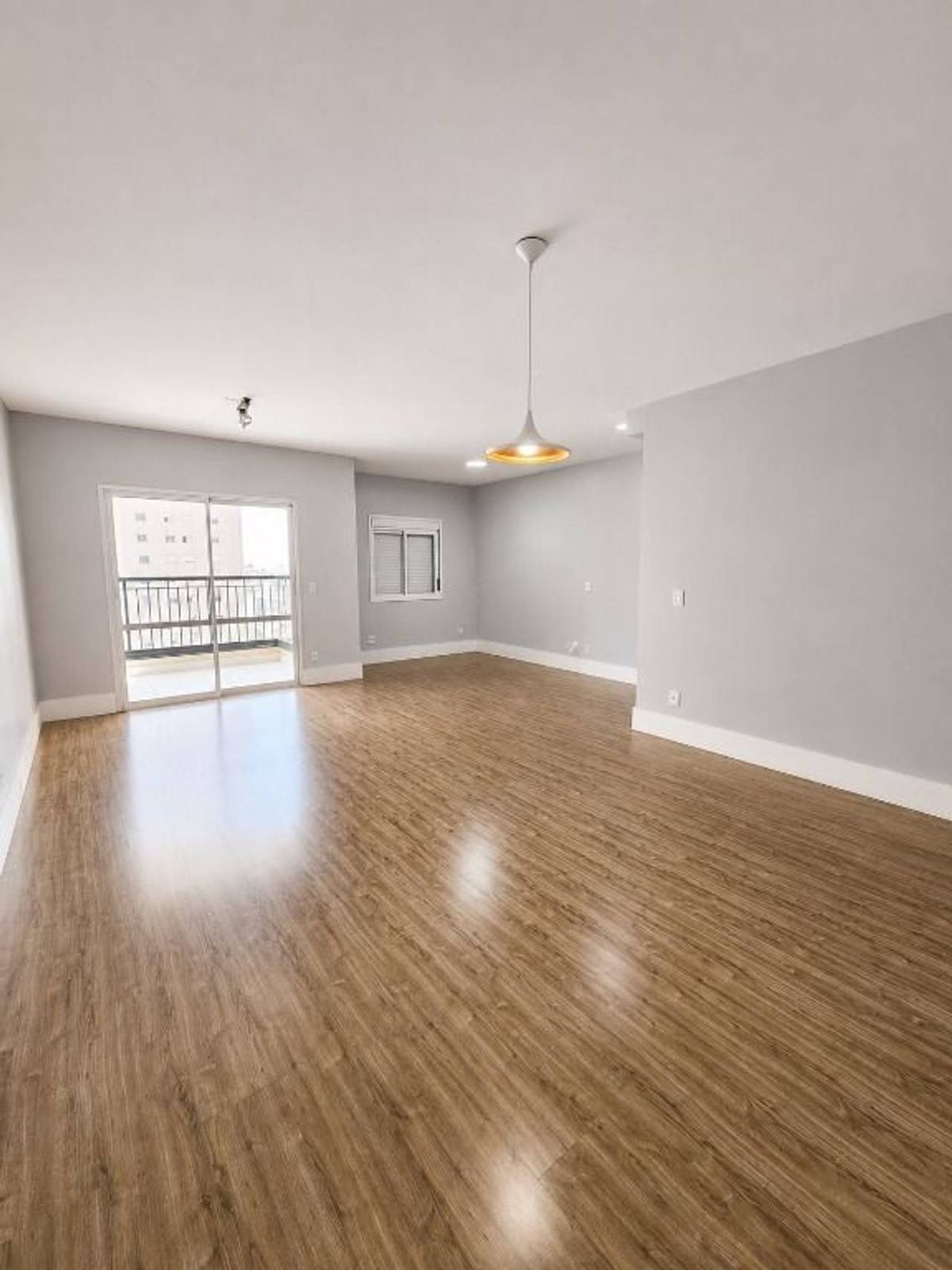 Sala de estar apartamento à venda em Reserva do Alto, Jardim Tupanci, Barueri — 1 suíte, 86 m² — imagem 2 de 20