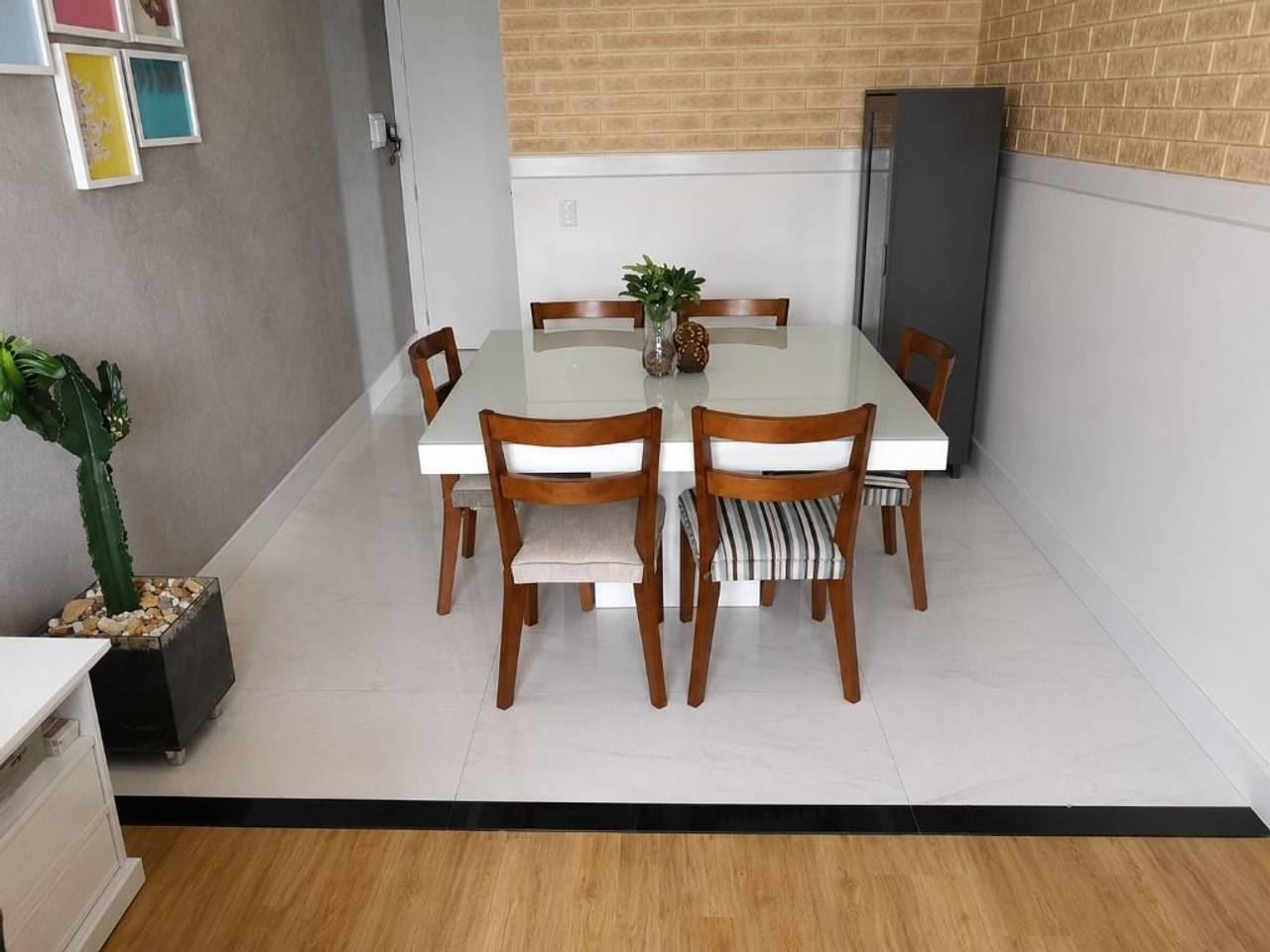 Sala de estar apartamento à venda em Spazio Club Barueri, Vila Iracema, Barueri — 1 suíte, 69 m² — imagem 2 de 20