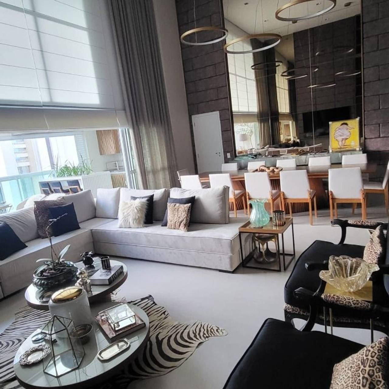 Cozinha e área gourmet apartamento à venda em The Lake Alphaville, Alphaville, Barueri — 4 suítes, 385 m² — imagem 3 de 7