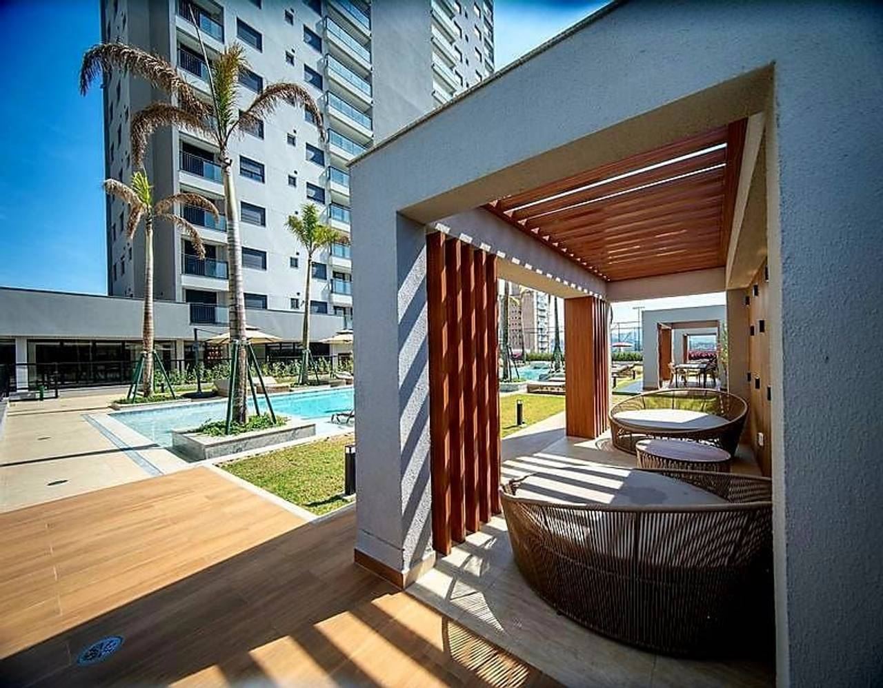 Cozinha e área gourmet apartamento à venda em Aruana, Barueri — 3 suítes, 87 m² — imagem 3 de 9