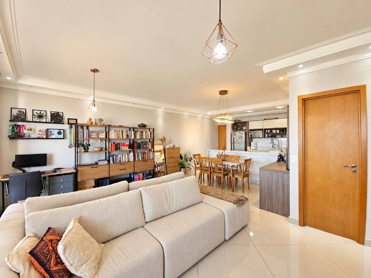 Suíte principal apartamento à venda em Jardins de Tambore , Santana de Parnaíba — 2 suítes, 100 m² — imagem 4 de 20