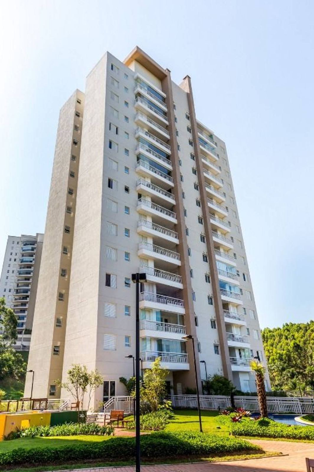 Cozinha e área gourmet apartamento à venda em Paisagem Tambore , Santana de Parnaíba — 1 suíte, 123 m² — imagem 3 de 10