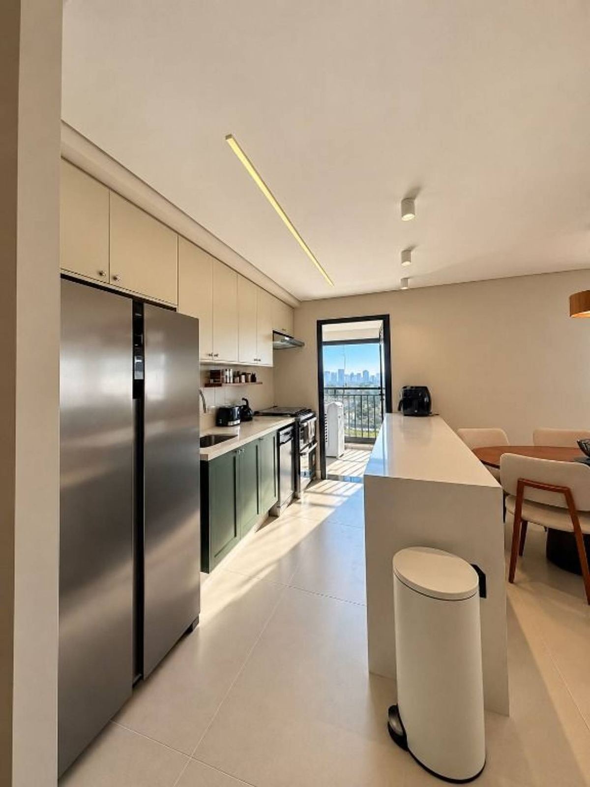 Área de convivência apartamento à venda em Condomínio Vedara Alphaville, Alphaville, Barueri — 3 suítes, 120 m² — imagem 6 de 20