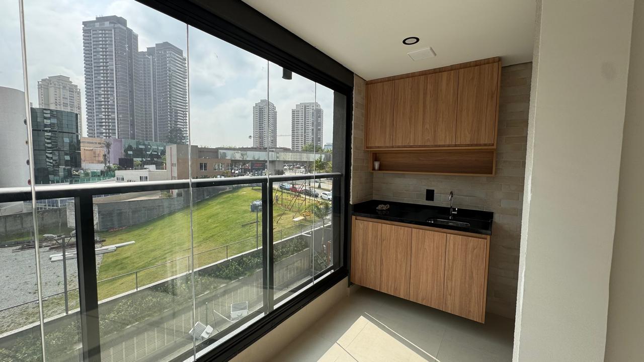 Piscina e área externa apartamento à venda ou para alugar em Gran Alphaville, Alphaville, Barueri — 2 suítes, 87 m² — imagem 5 de 19