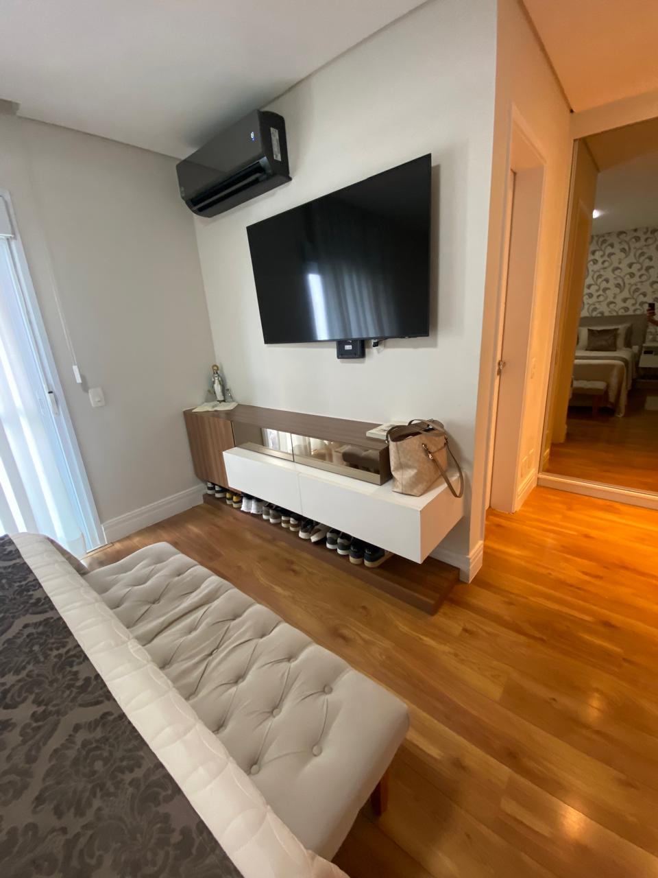 Cozinha e área gourmet apartamento à venda em Eredita, Alphaville, Santana de Parnaíba — 3 suítes, 202 m² — imagem 3 de 30
