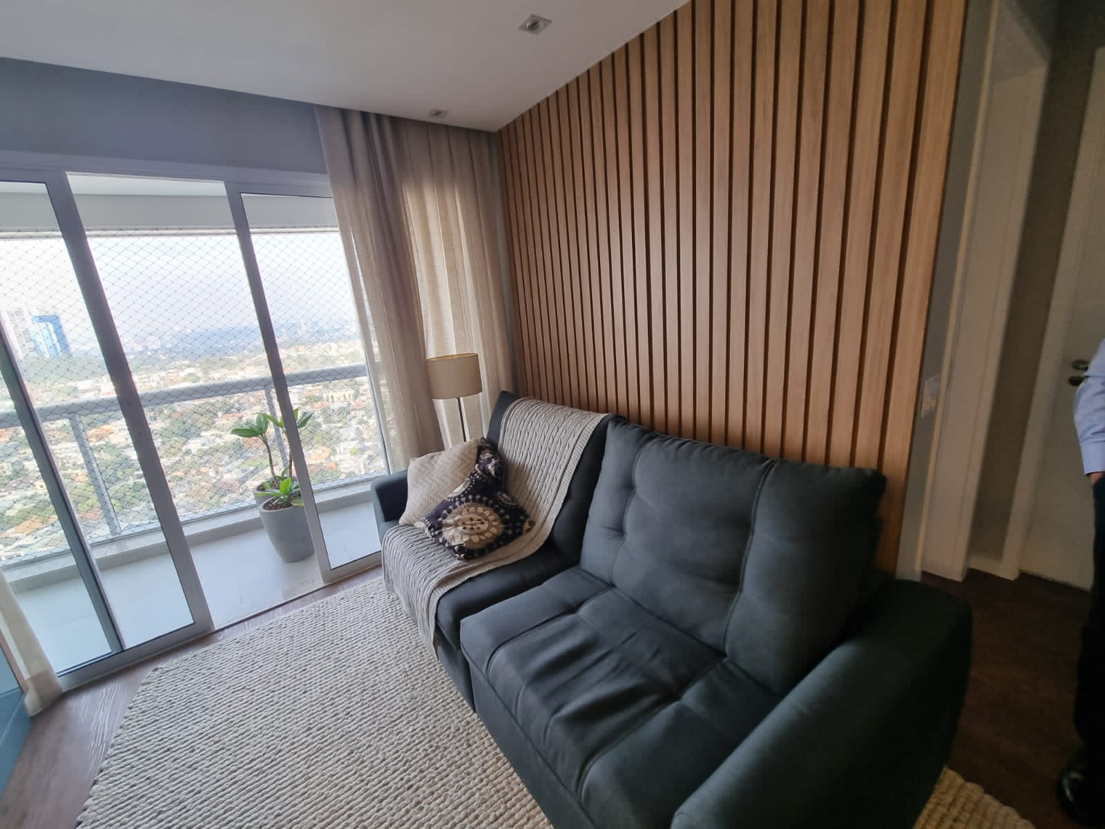 Fachada apartamento para alugar em Novare, Alphaville, Barueri — 2 dormitórios, 70 m² — imagem 1 de 19