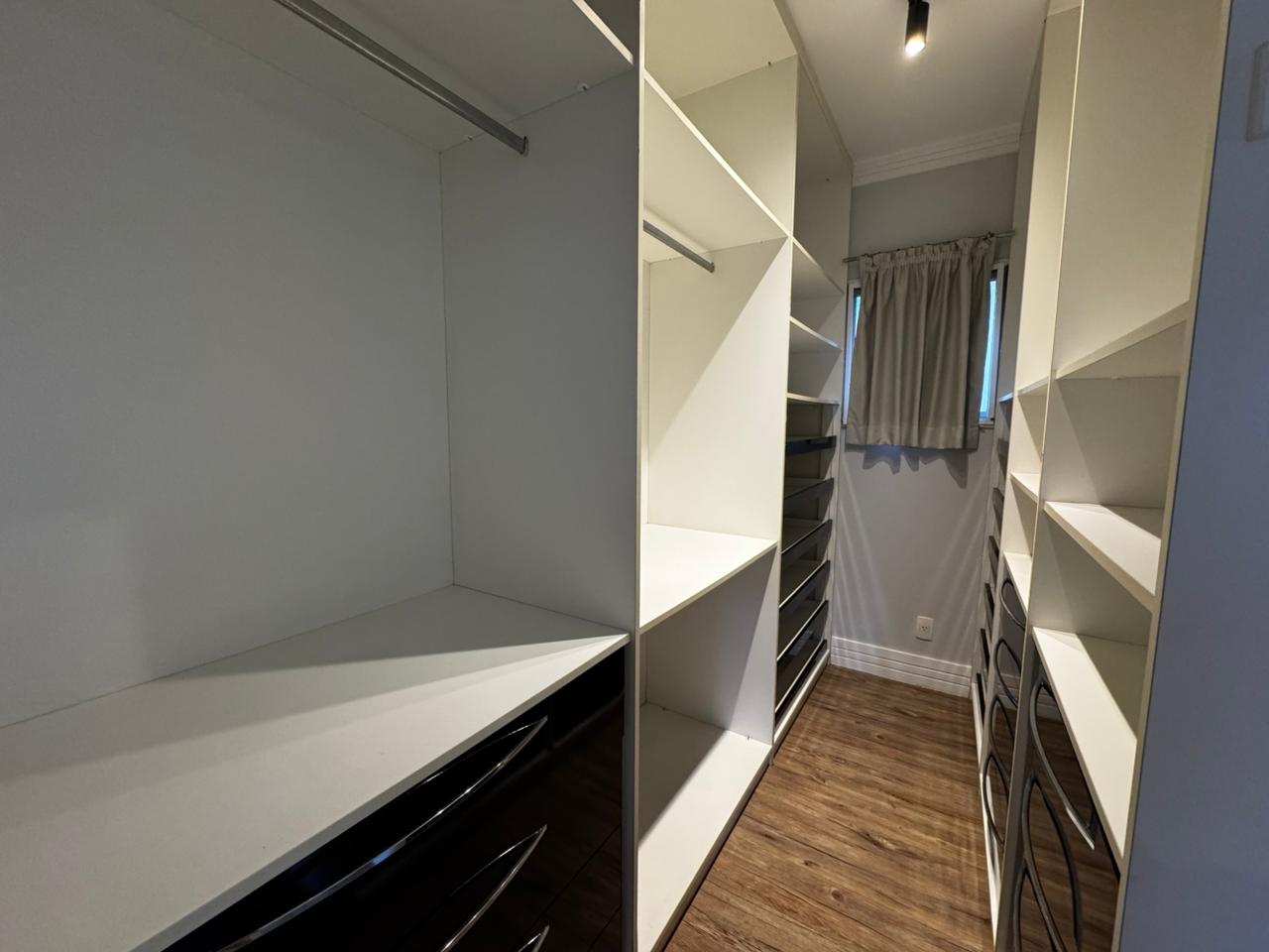 Sala de estar apartamento para alugar em Jardins de Monet, Alphaville, Barueri — imagem 2 de 28