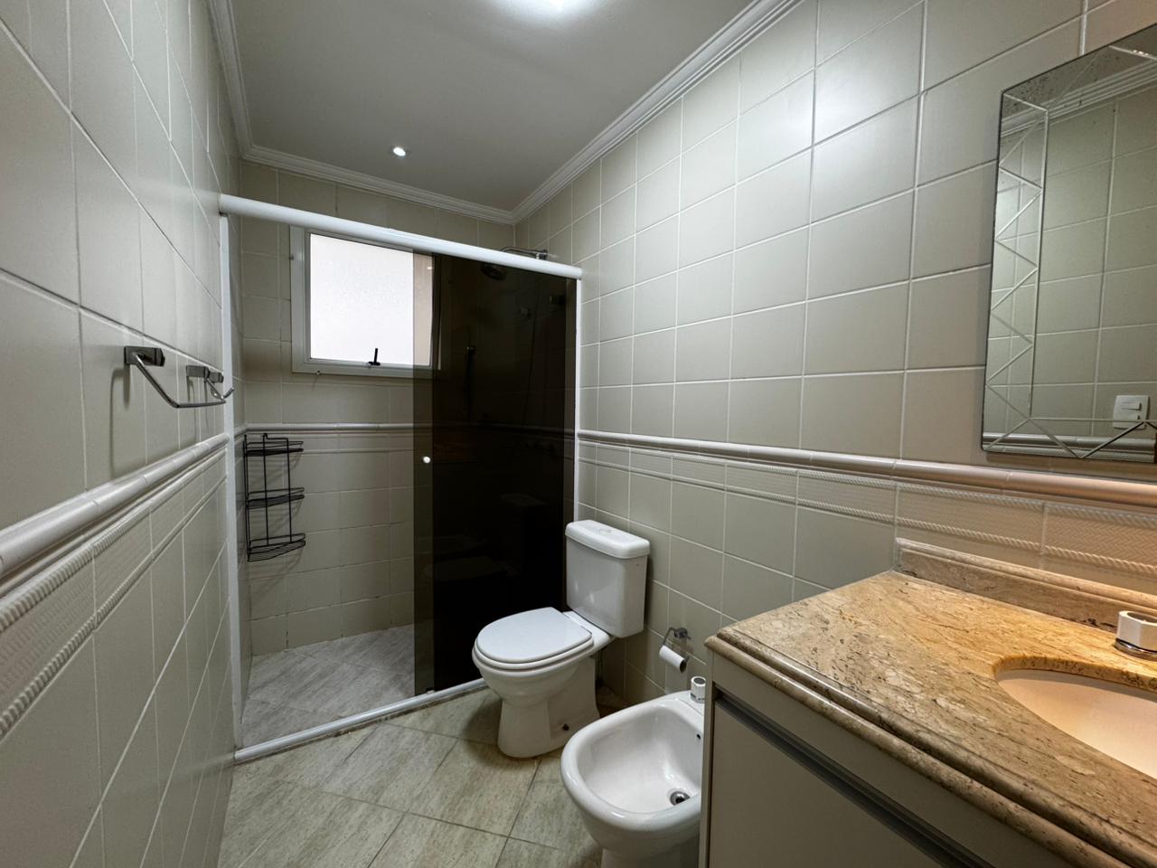 Suíte principal apartamento para alugar em Jardins de Monet, Alphaville, Barueri — imagem 4 de 28