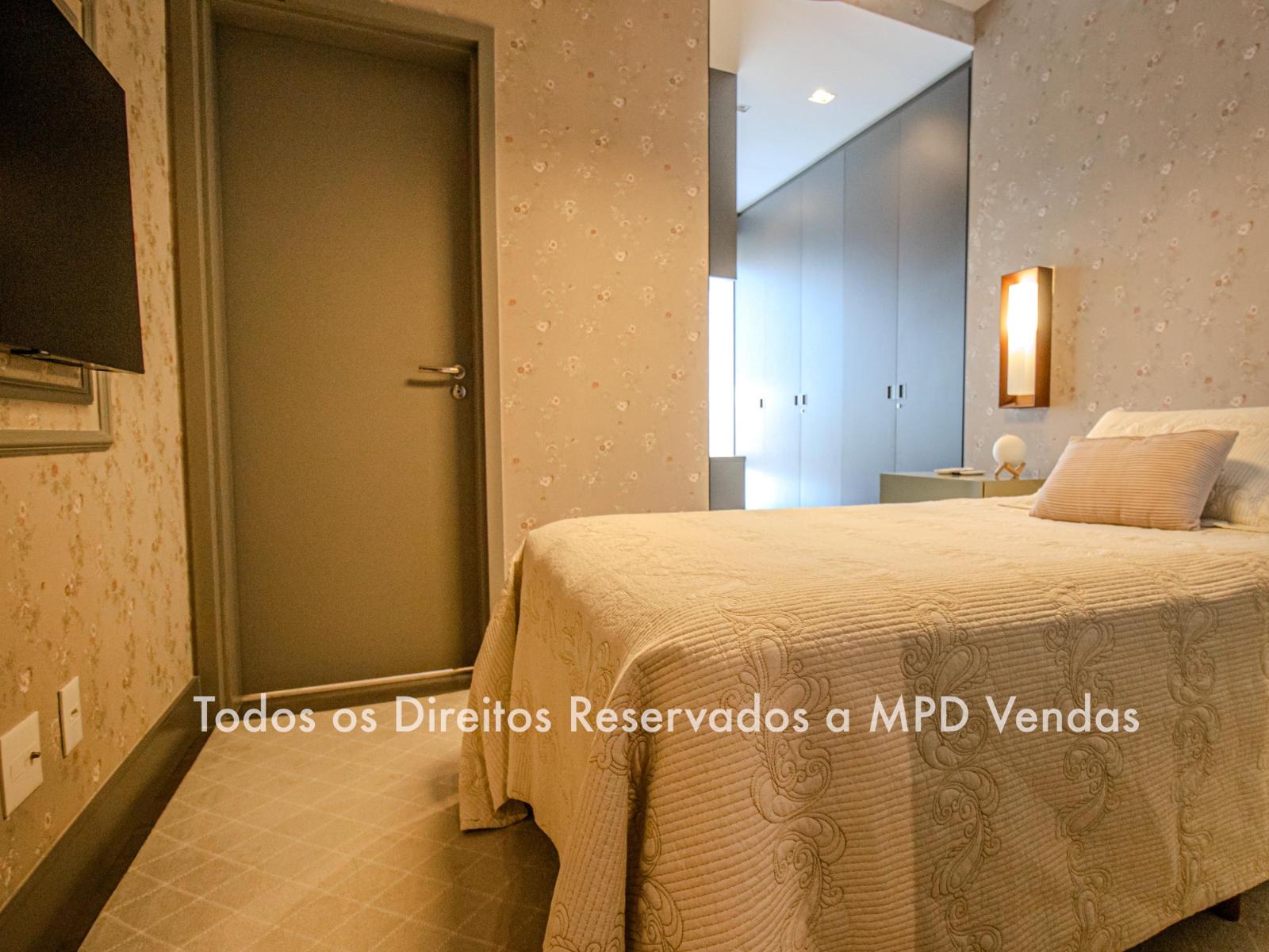 Sala de estar apartamento à venda em Condomínio Atria Alphaville, Alphaville, Barueri — 3 suítes, 228 m² — imagem 2 de 30