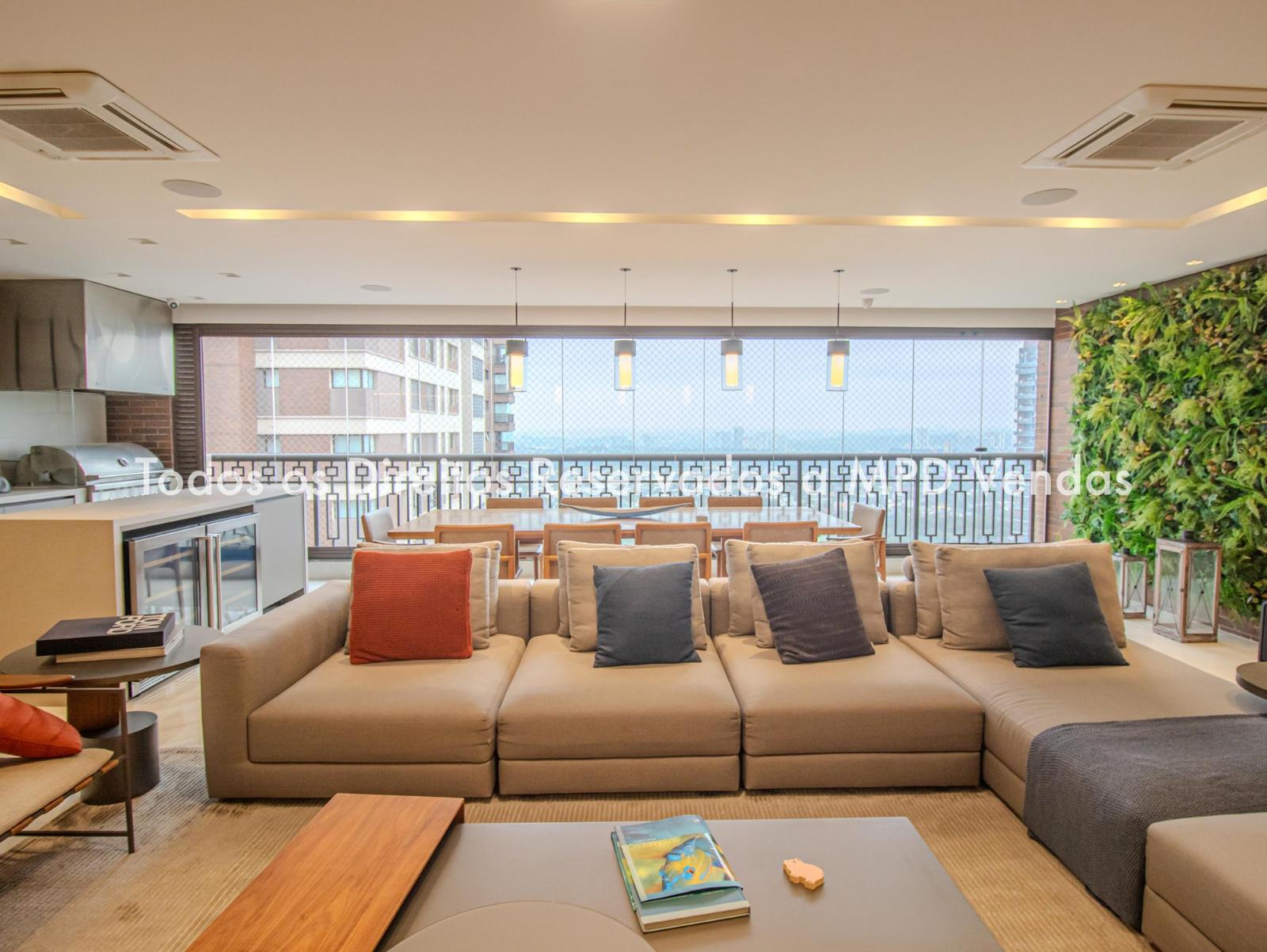 Suíte principal apartamento à venda em Condomínio Atria Alphaville, Alphaville, Barueri — 3 suítes, 228 m² — imagem 4 de 30