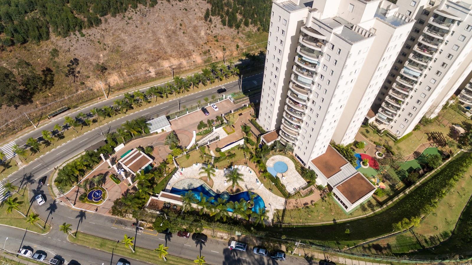 Suíte principal apartamento à venda em Jardins de Tambore , Alphaville, Santana de Parnaíba — 3 suítes, 122 m² — imagem 4 de 24
