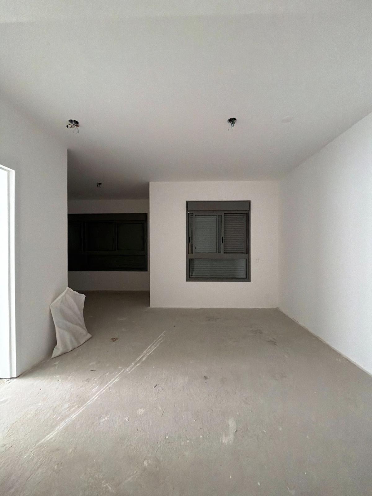 Sala de estar apartamento à venda em Neo alphaville, Alphaville, Barueri — 4 suítes, 244 m² — imagem 2 de 30