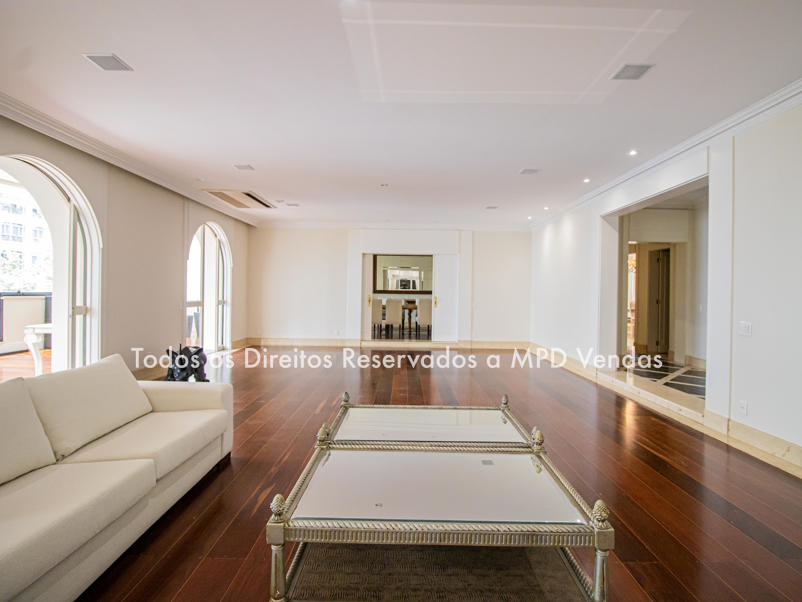 Cozinha e área gourmet apartamento à venda em Jardim Paulista, São Paulo — 5 suítes, 1180 m² — imagem 3 de 30